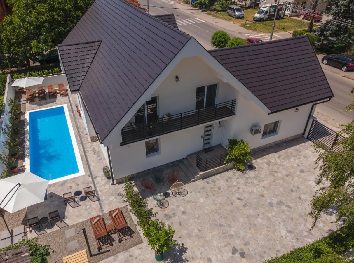 Vila Pobeda Banja Koviljača 외부 사진